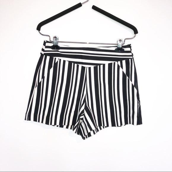 Zara Pants - Zara Black White High Waist Stripe Stretch Shorts